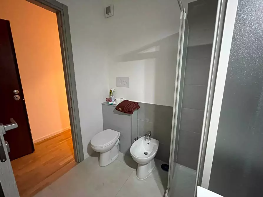 Immagine 17 di Appartamento in affitto  in Via Roma 114 a Caserta
