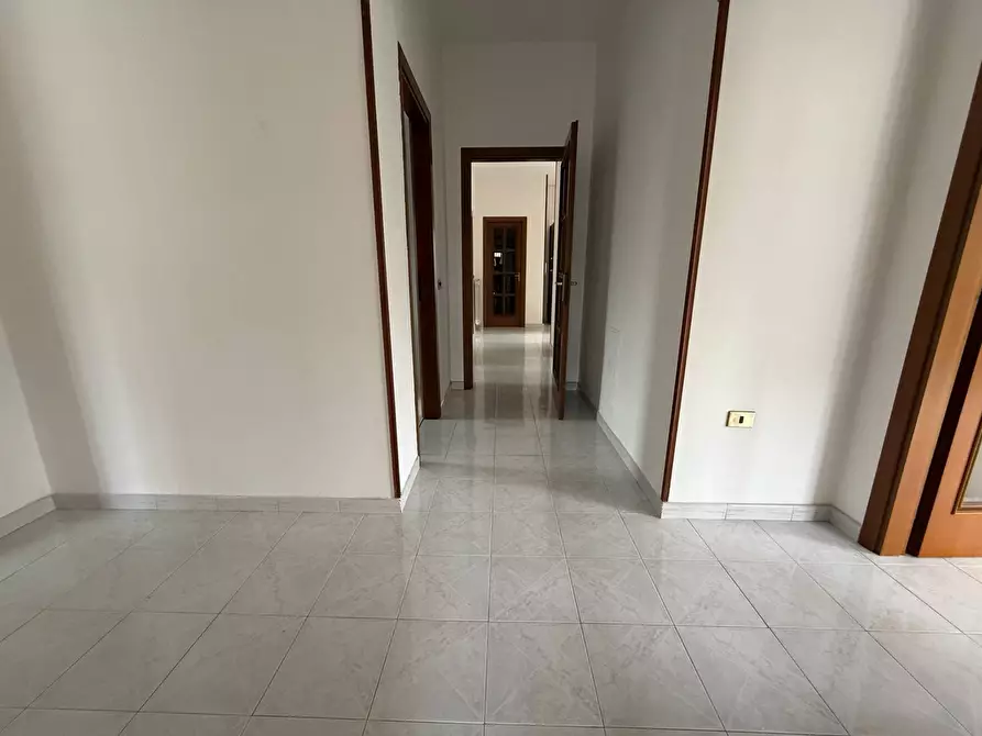 Immagine 29 di Appartamento in affitto  in Via Assunta 46 a Caserta