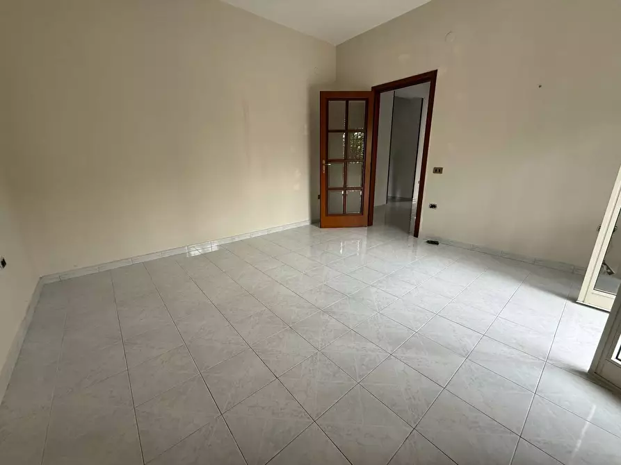 Immagine 34 di Appartamento in affitto  in Via Assunta 46 a Caserta