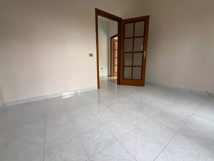 Immagine 36 di Appartamento in affitto  in Via Assunta 46 a Caserta