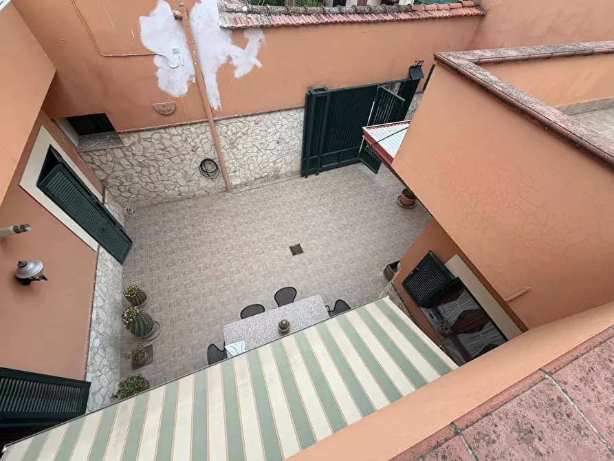 Immagine 25 di Casa indipendente in affitto  in Via San Francesco d'Assisi a Maddaloni