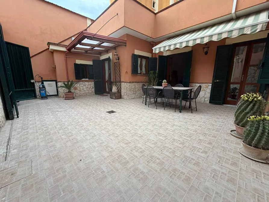 Immagine 11 di Casa indipendente in affitto  in Via San Francesco d'Assisi a Maddaloni