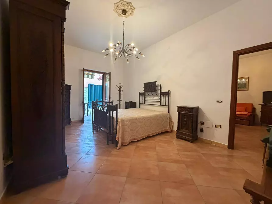 Immagine 18 di Casa indipendente in affitto  in Via San Francesco d'Assisi a Maddaloni