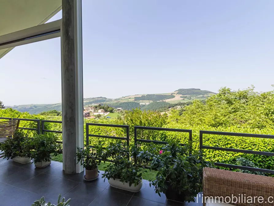 Immagine 11 di Villa in vendita  in Via Trezzolano a Roverè Veronese