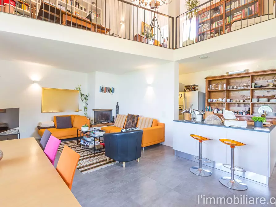 Immagine 1 di Villa in vendita  in Via Trezzolano a Roverè Veronese