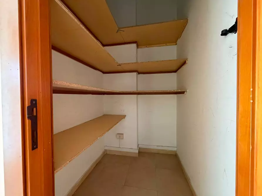 Immagine 20 di Appartamento in vendita  in Via Enrico Fermi 20 a Capodrise