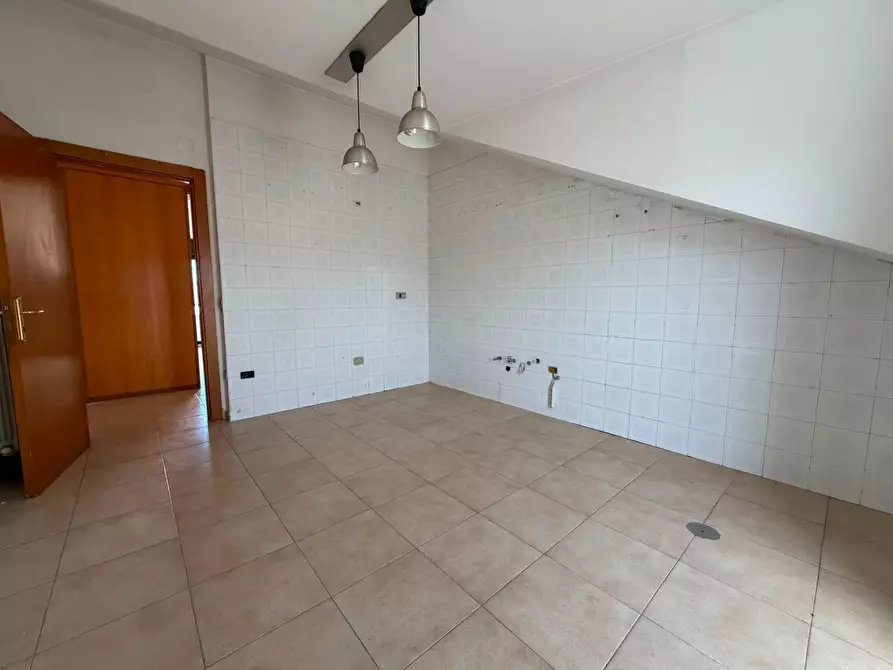Immagine 12 di Appartamento in vendita  in Via Enrico Fermi 20 a Capodrise