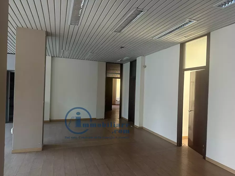 Immagine 7 di Ufficio in vendita  in Via PIER CANDIDO DECEMBRIO 20 a Vigevano