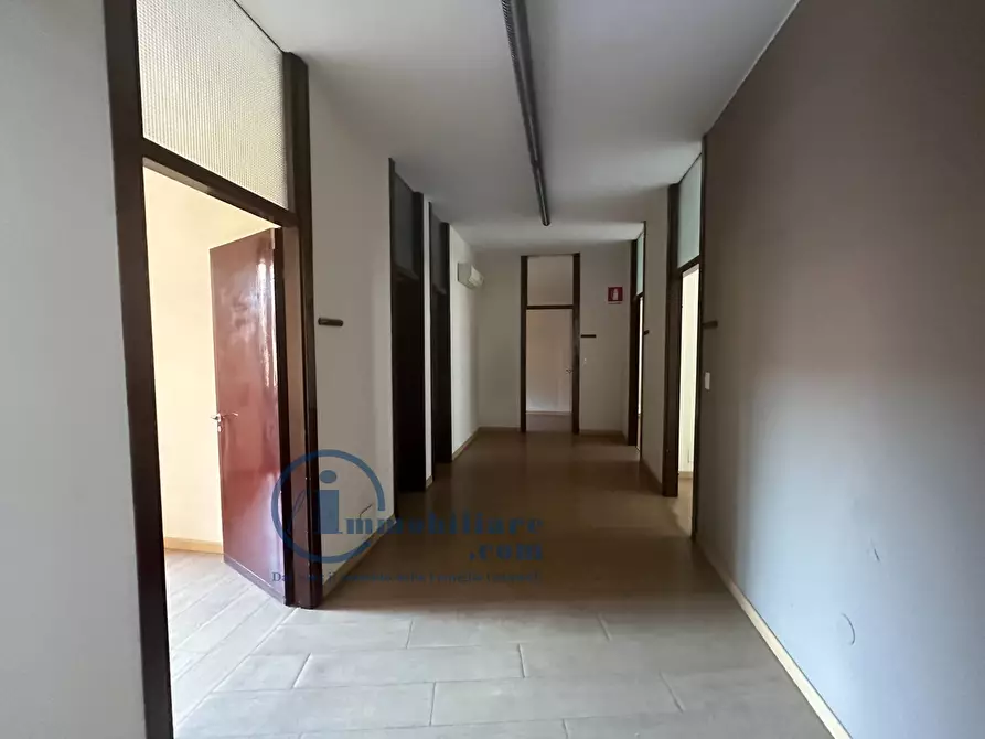 Immagine 19 di Ufficio in vendita  in Via PIER CANDIDO DECEMBRIO 20 a Vigevano