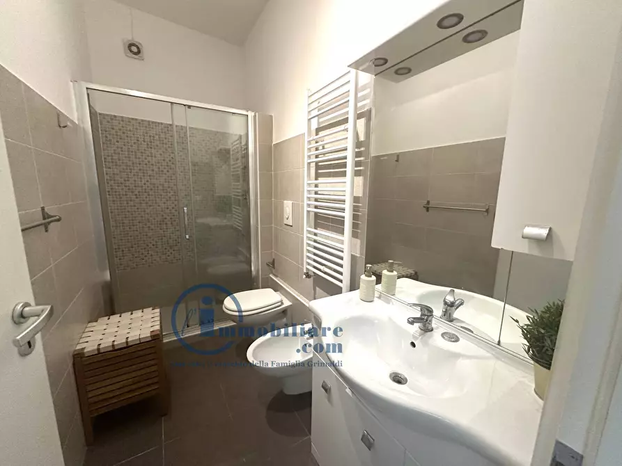 Immagine 25 di Appartamento in affitto  in via Gola 1 a Milano