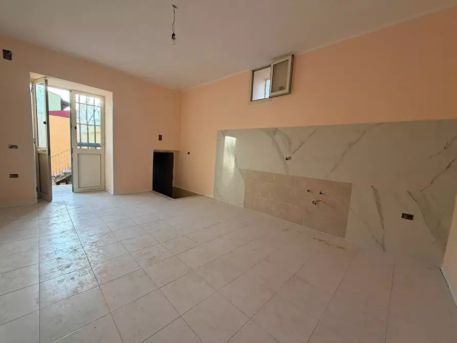 Immagine 1 di Appartamento in affitto  in Via Napoli a Maddaloni