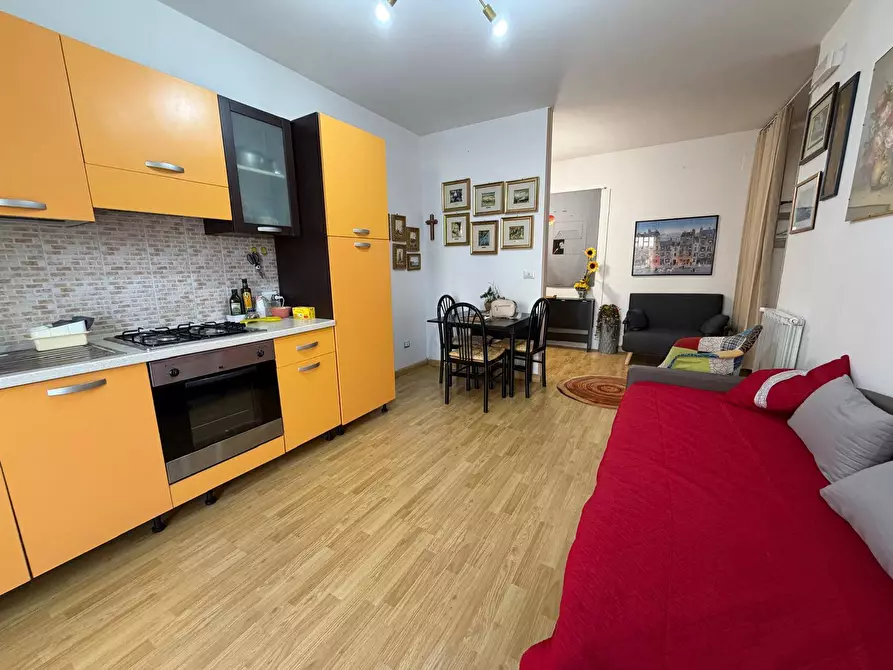 Immagine 6 di Appartamento in affitto  in Via Niccolini a Caserta