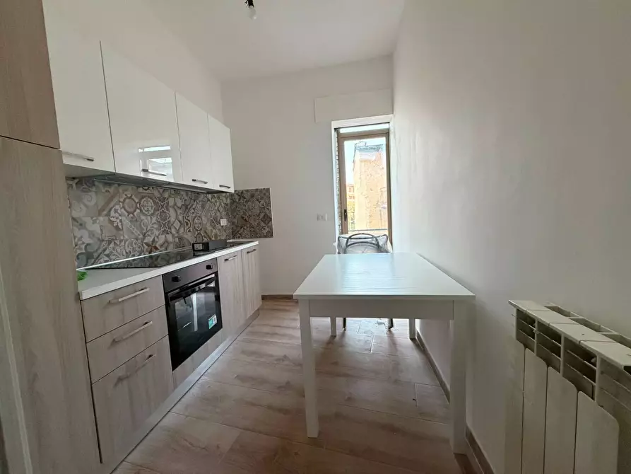 Immagine 10 di Camera in affitto  in Via Vivaldi a Caserta