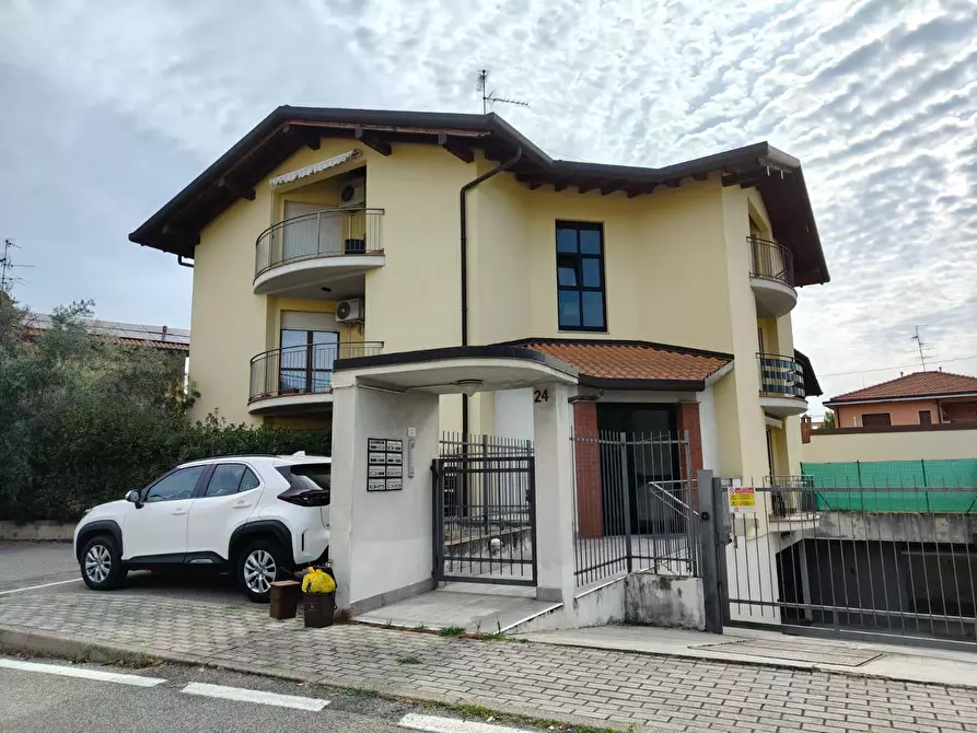 Immagine 1 di Appartamento in vendita  in Via Falcone e Borsellino 24 a Cardano Al Campo