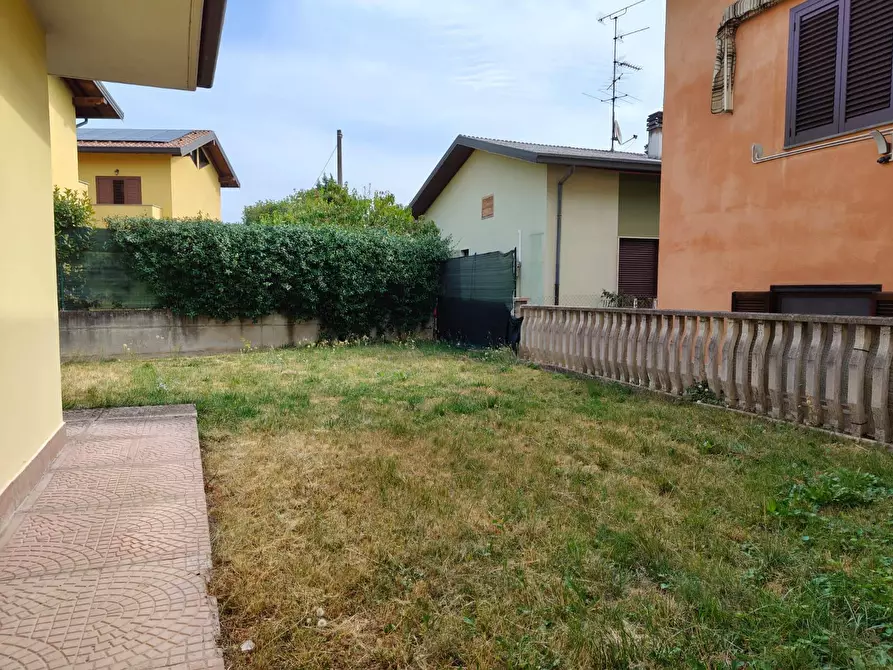 Immagine 7 di Appartamento in vendita  in Via Falcone e Borsellino 24 a Cardano Al Campo