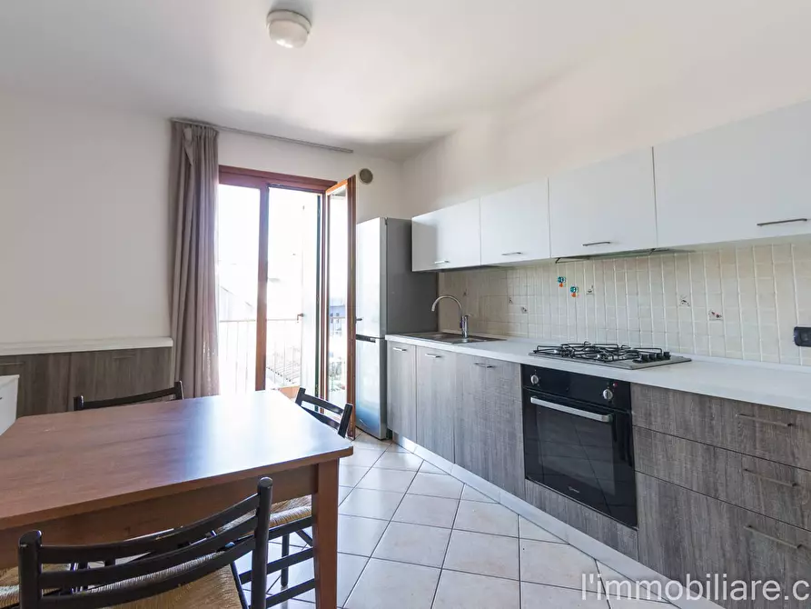 Immagine 3 di Appartamento in affitto  in Via Roma 135 a Pescantina