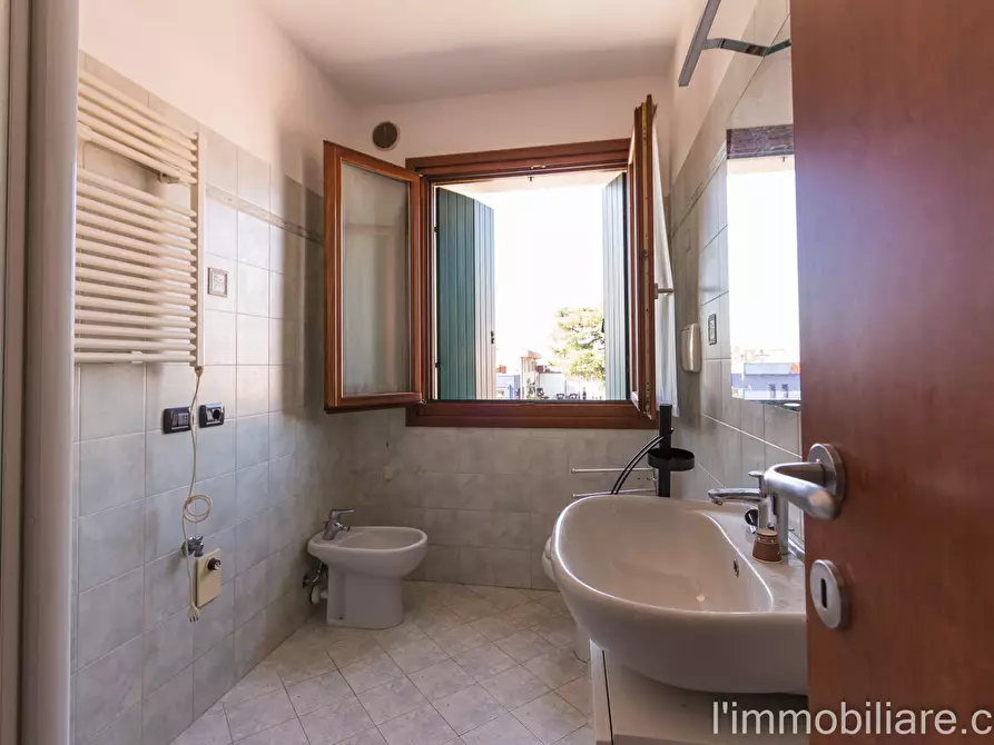Immagine 8 di Appartamento in affitto  in Via Roma 135 a Pescantina