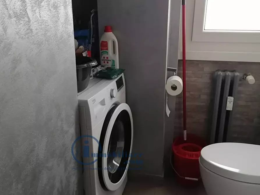 Immagine 12 di Appartamento in affitto  in Viale Cassala 3 a Milano