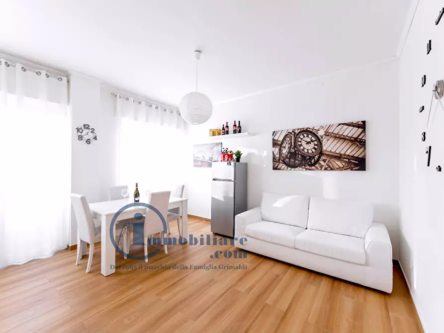 Immagine 4 di Appartamento in affitto  in Viale Cassala 3 a Milano