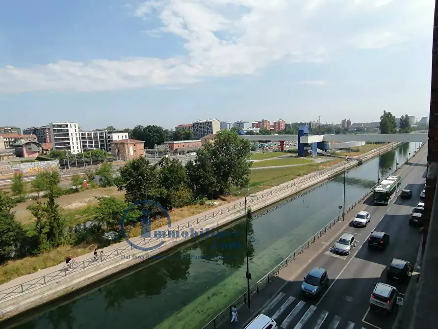 Immagine 1 di Camera in affitto  in Via Lodovico Il Moro 167 a Milano