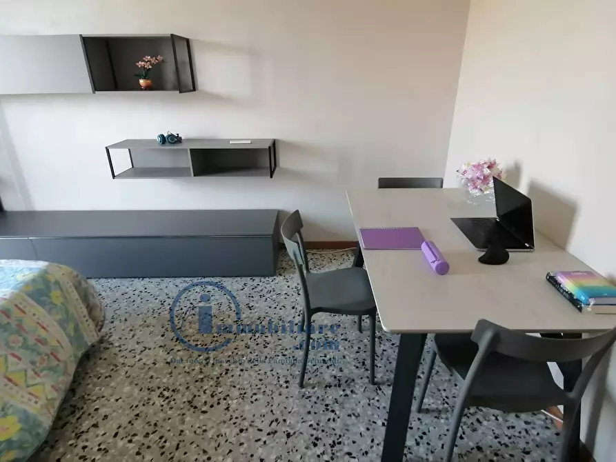 Immagine 11 di Camera in affitto  in Via Lodovico Il Moro 167 a Milano