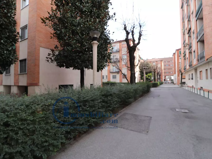 Immagine 23 di Appartamento in affitto  in Via Lodovico Il Moro 159 a Milano