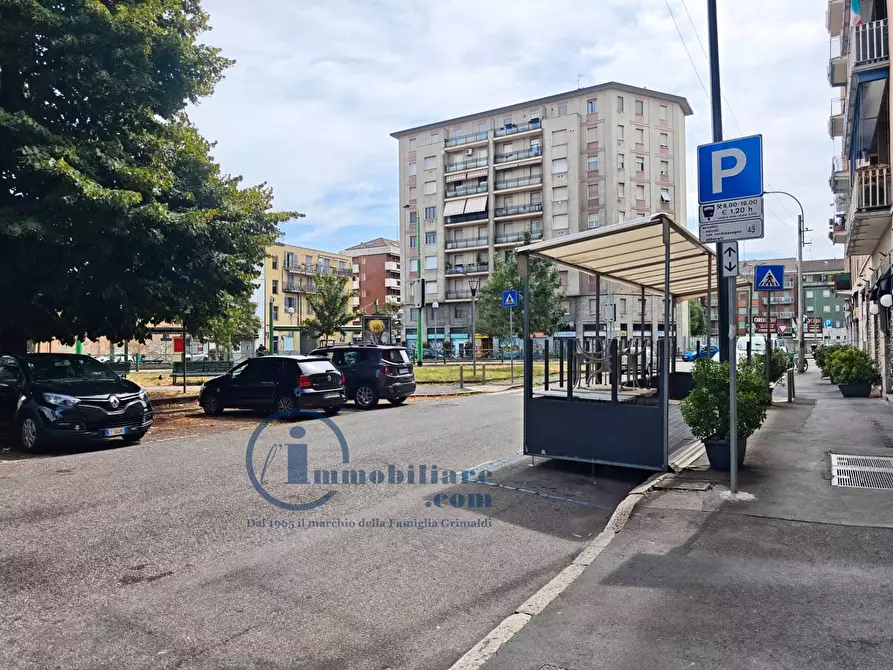 Immagine 35 di Appartamento in affitto  in Piazzale Nizza 5 a Milano