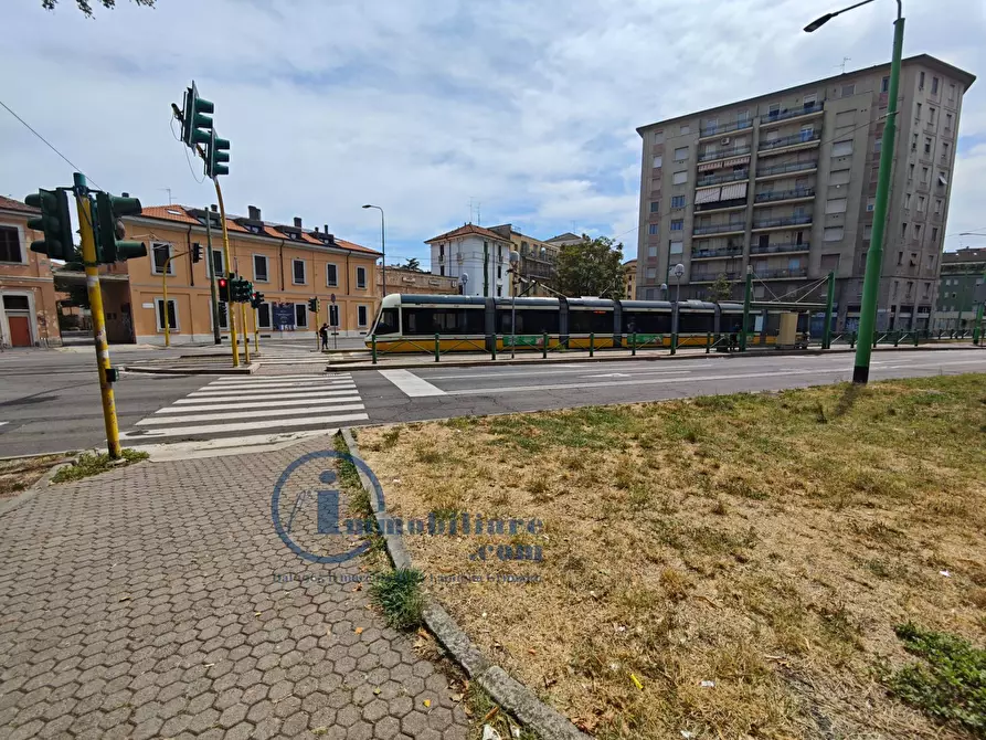 Immagine 1 di Appartamento in affitto  in Piazzale Nizza 5 a Milano