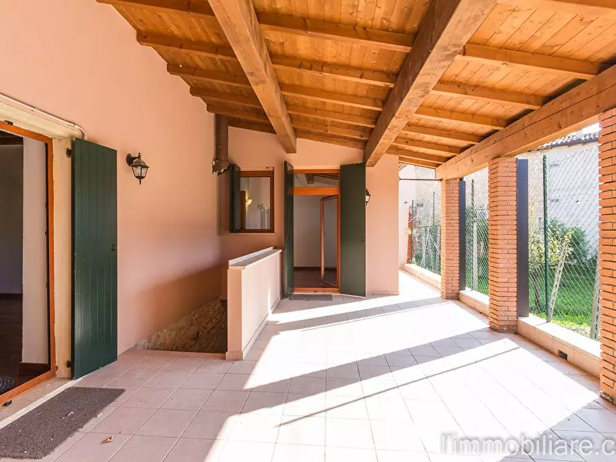 Immagine 10 di Appartamento in vendita  in Via Gazzo 9 a Verona