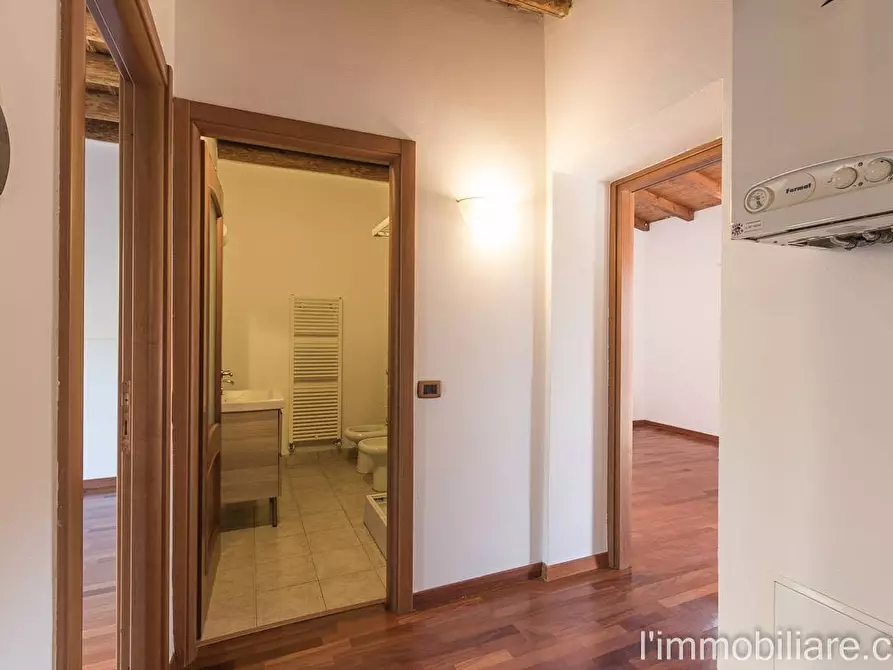 Immagine 11 di Appartamento in vendita  in Via Gazzo 9 a Verona