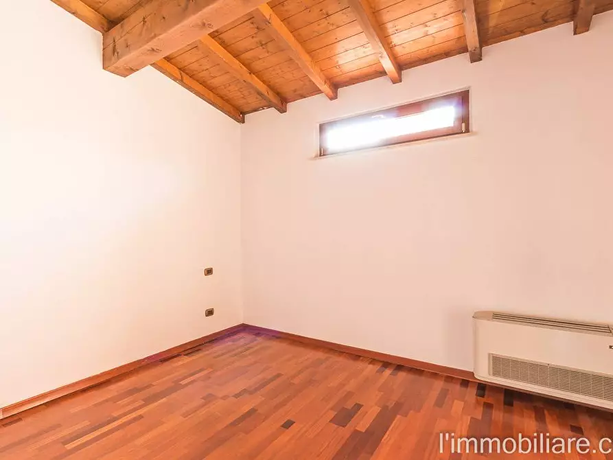 Immagine 18 di Appartamento in vendita  in Via Gazzo 9 a Verona