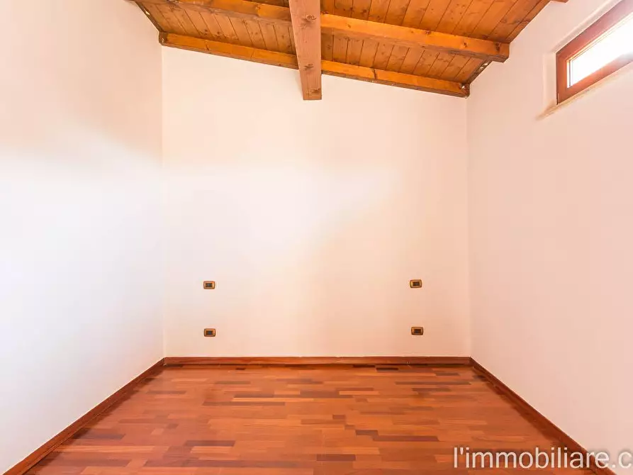 Immagine 19 di Appartamento in vendita  in Via Gazzo 9 a Verona