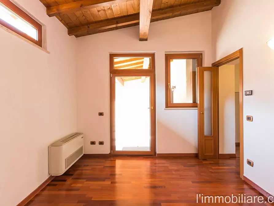 Immagine 20 di Appartamento in vendita  in Via Gazzo 9 a Verona