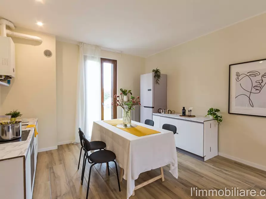 Immagine 4 di Appartamento in vendita  in Via Felice Feliciano a Verona