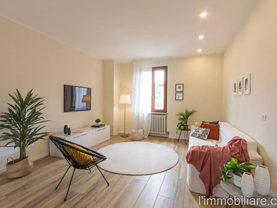 Immagine 2 di Appartamento in vendita  in Via Felice Feliciano a Verona