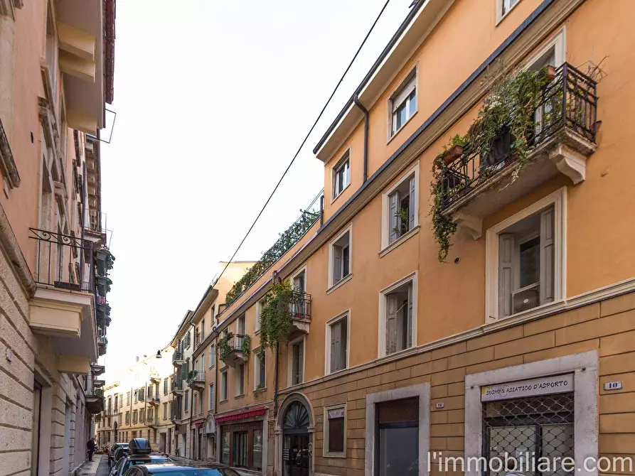 Immagine 25 di Appartamento in vendita  in Via Giovanni Zambelli 18 a Verona
