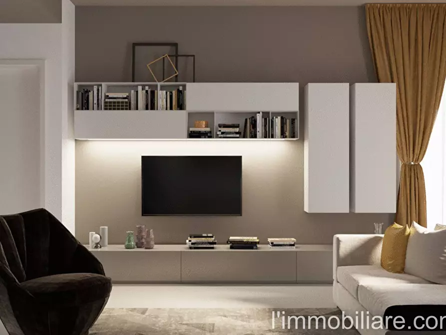 Immagine 2 di Appartamento in vendita  in Piazza Vittorio Veneto a Verona