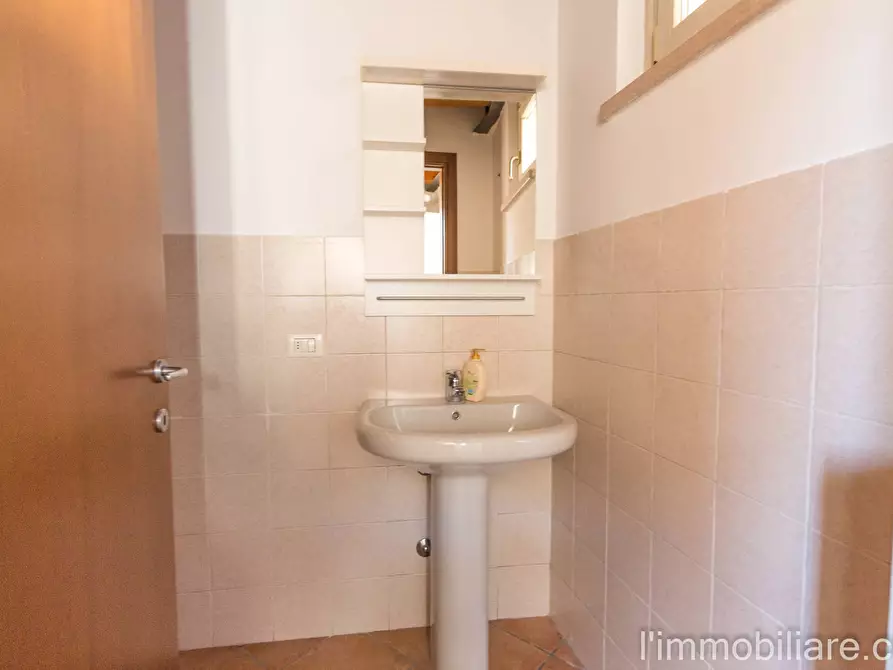 Immagine 15 di Appartamento in affitto  in Via Cava Bradisa a Verona