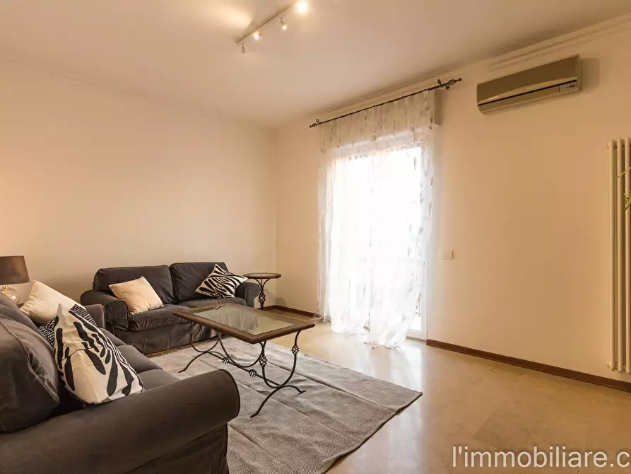 Immagine 4 di Appartamento in affitto  in Via Sergio Failoni 7 a Verona
