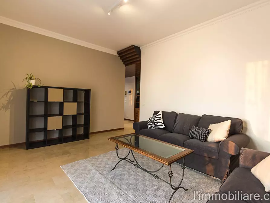 Immagine 5 di Appartamento in affitto  in Via Sergio Failoni 7 a Verona