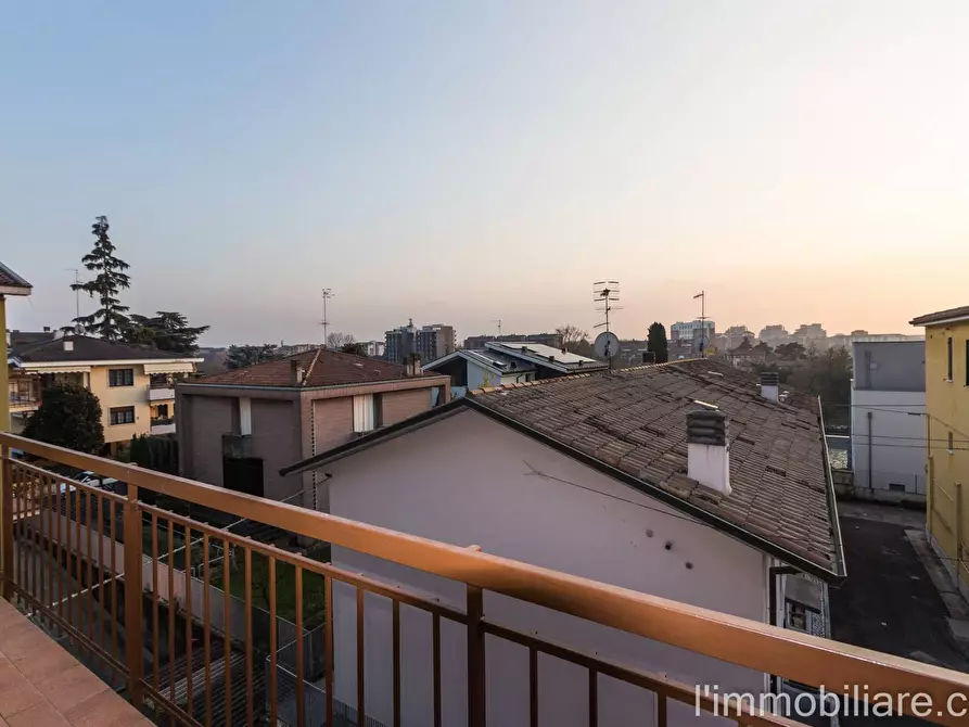 Immagine 8 di Appartamento in affitto  in Via Sergio Failoni 7 a Verona