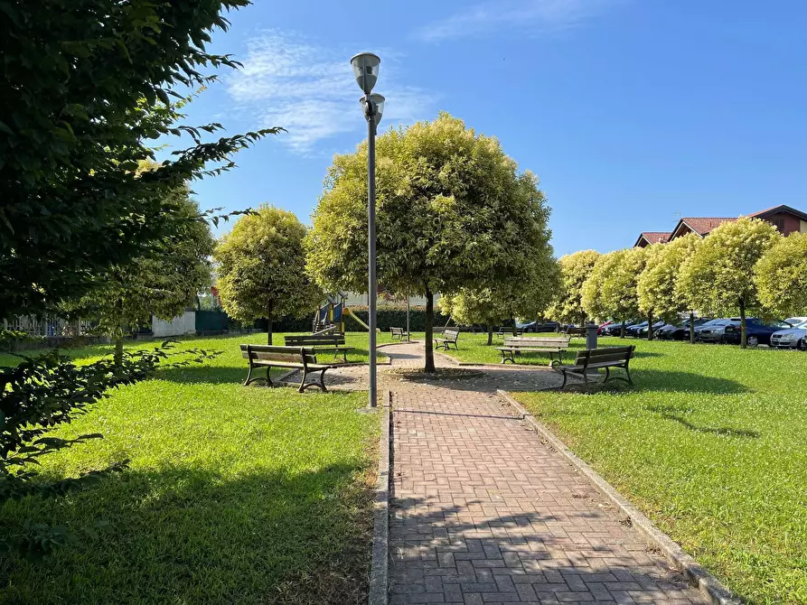 Immagine 19 di Appartamento in vendita  in Via Agusta 441 a Samarate