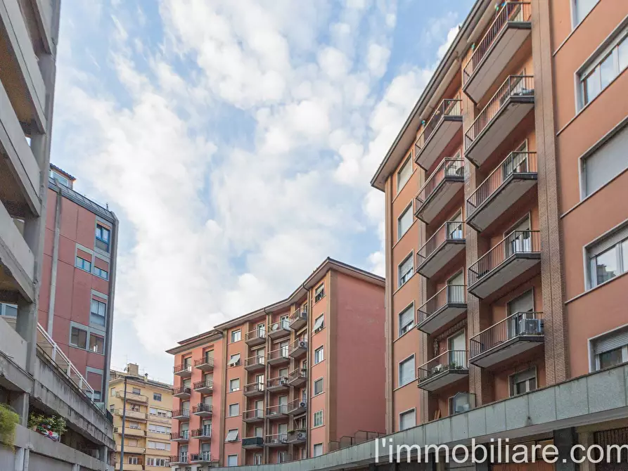 Immagine 5 di Appartamento in vendita  in Via Francesco Berni 12 a Verona
