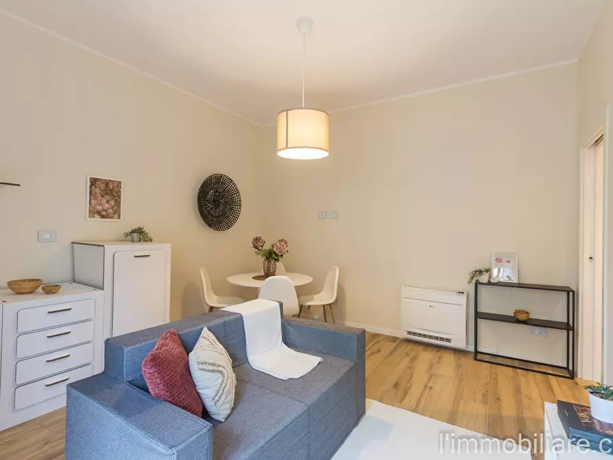 Immagine 1 di Appartamento in vendita  in Via Tolosetto Farinati Degli Uberti 3 a Verona