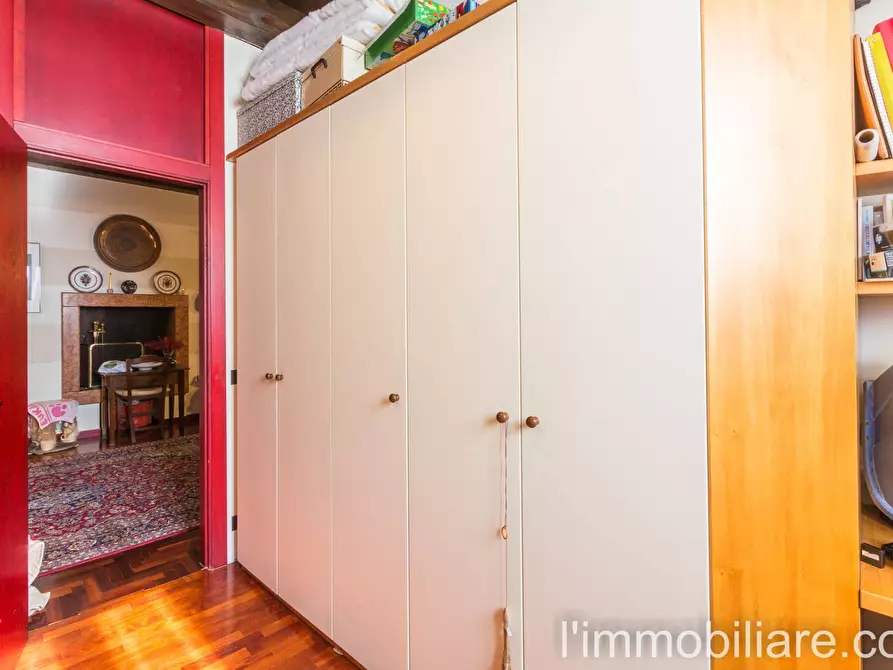 Immagine 33 di Appartamento in vendita  in Via Amanti 13 a Verona