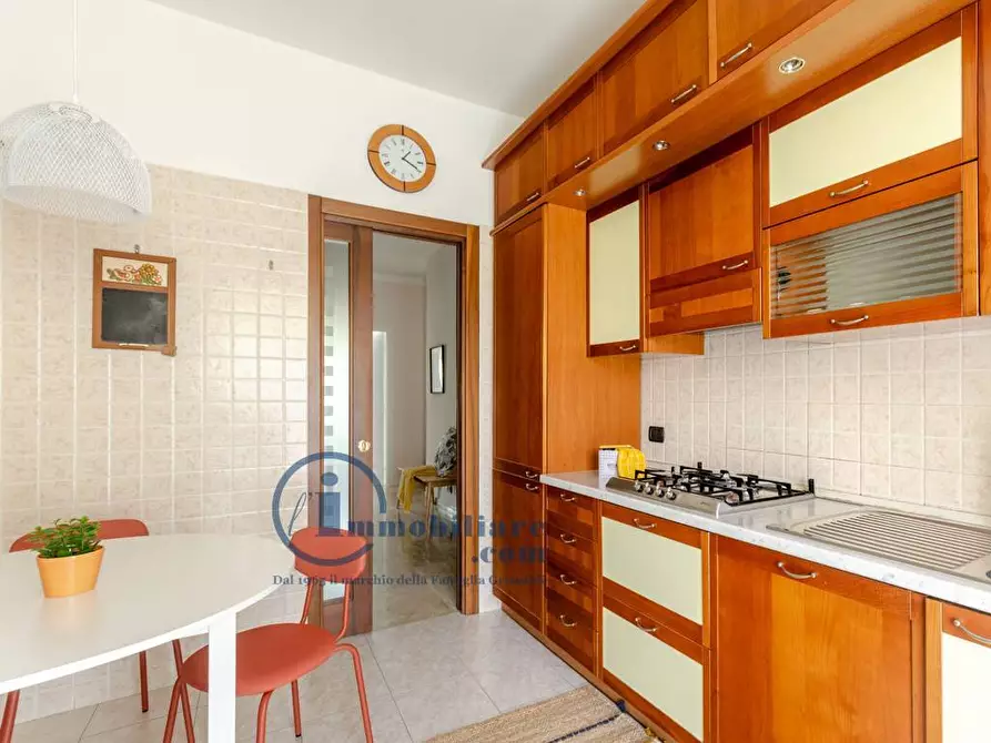 Immagine 19 di Camera in affitto  in Via Bari 24 a Milano