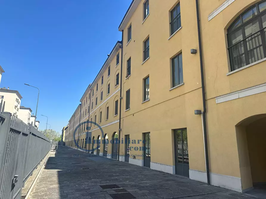 Immagine 2 di Appartamento in vendita  in Via Jan Palach 13 a Milano
