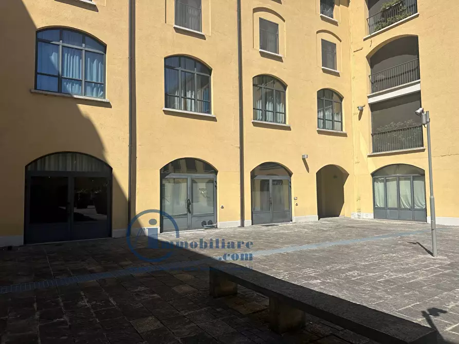 Immagine 4 di Appartamento in vendita  in Via Jan Palach 13 a Milano