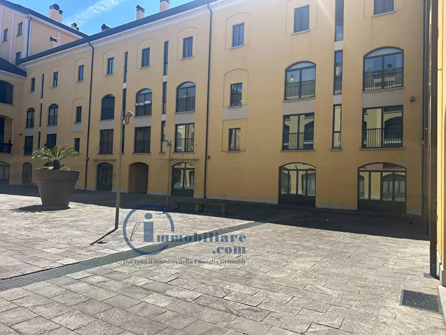Immagine 6 di Appartamento in vendita  in Via Jan Palach 13 a Milano