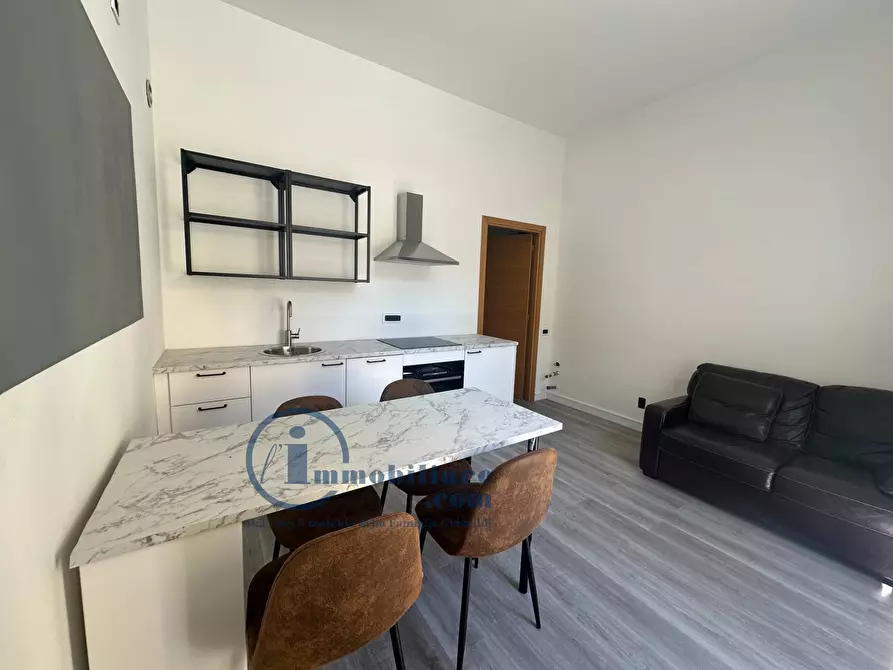 Immagine 10 di Appartamento in vendita  in Via Jan Palach 13 a Milano